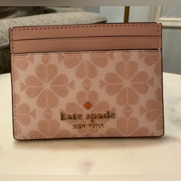 kate spade Accessories - Kate Spade Flower Small Slim Card Holder (NWT)